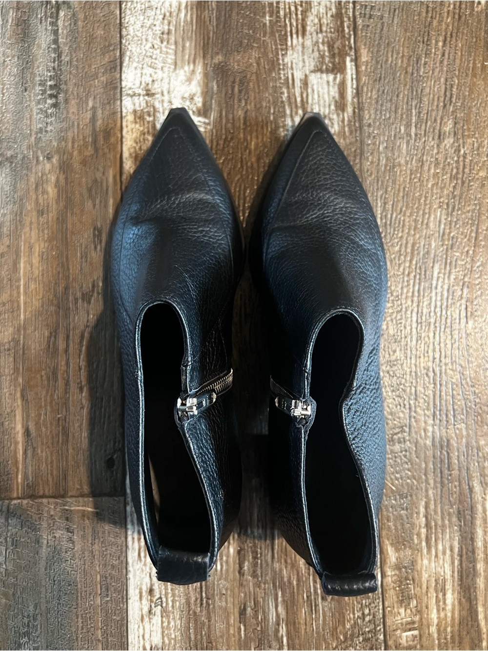 Women’s Everlane Black Pointed Leather Ankle Shoes - Picture 2 of 7
